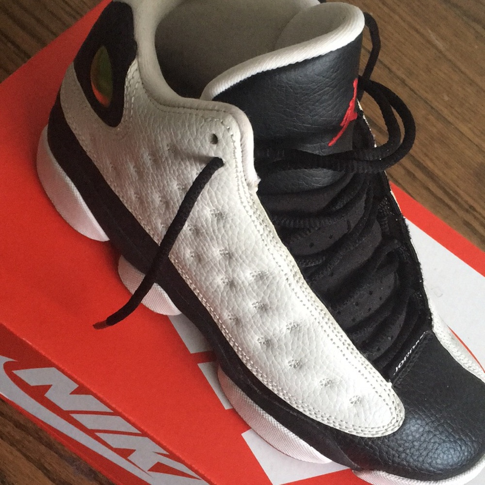 Size 6.5 jordan 13 he got game deadstock
